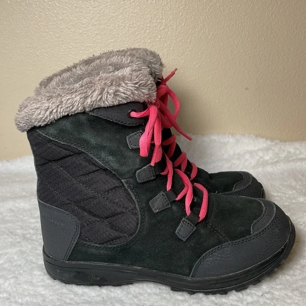 COLUMBIA Snow Boots Size 5